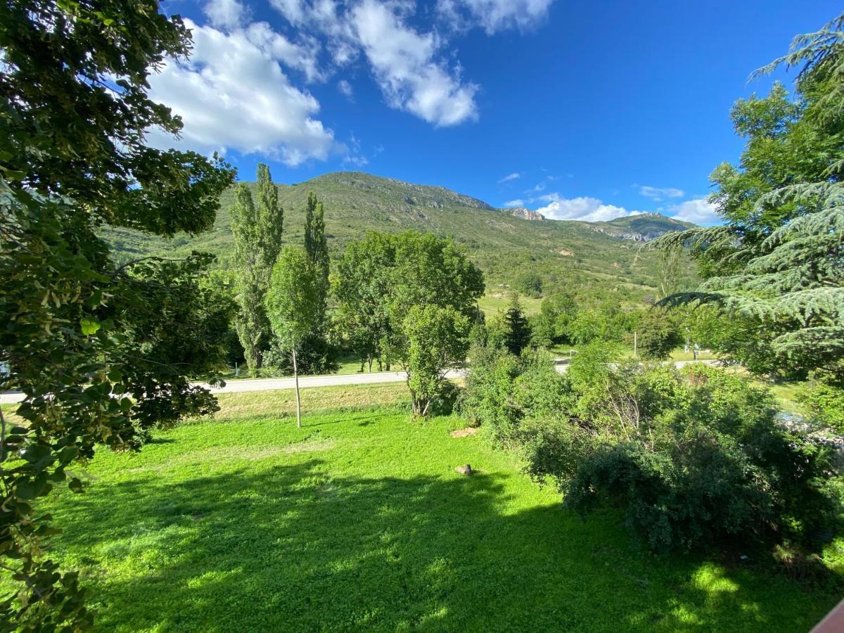 Gite En Haute Provence Montfroc Zewnętrze zdjęcie